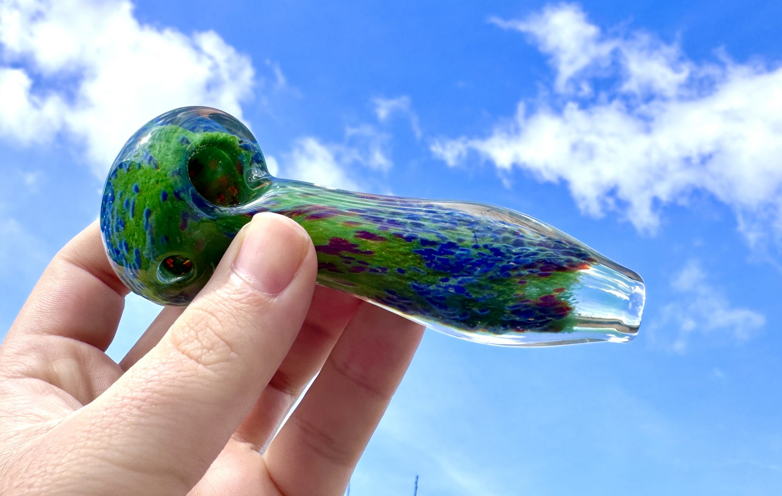 Tako Glass Purple Haze Sparkle Glass Pipe Review cover photo