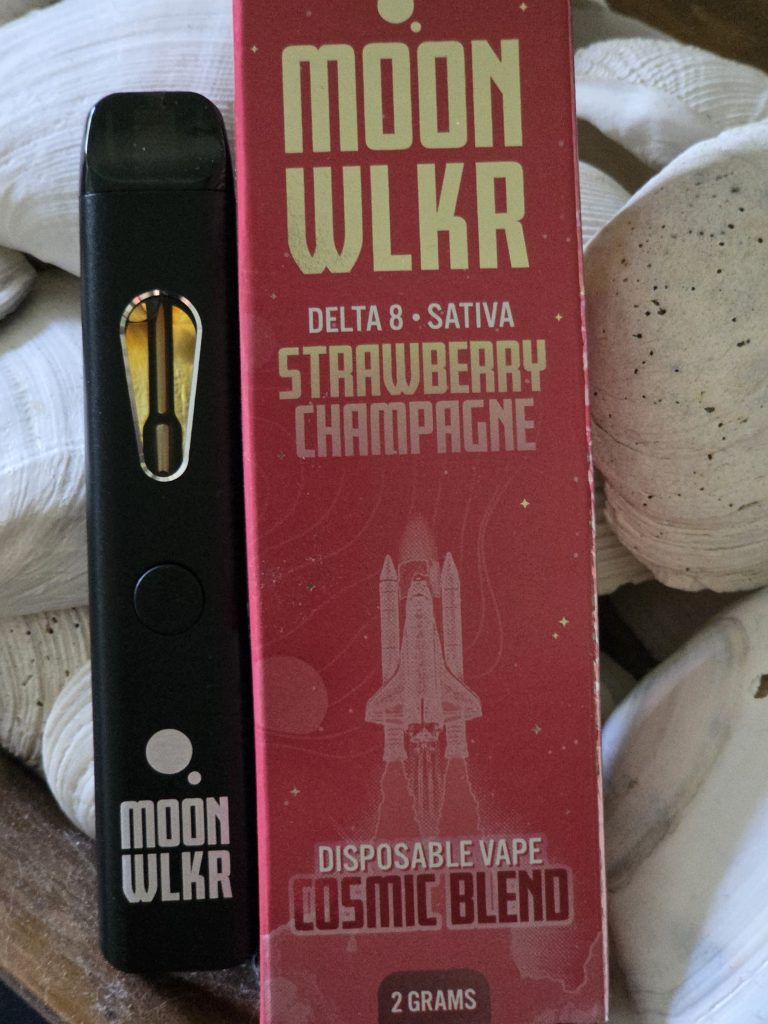 MOONWLKR Delta 8 2G Disposable displayed in front of a good looking background.